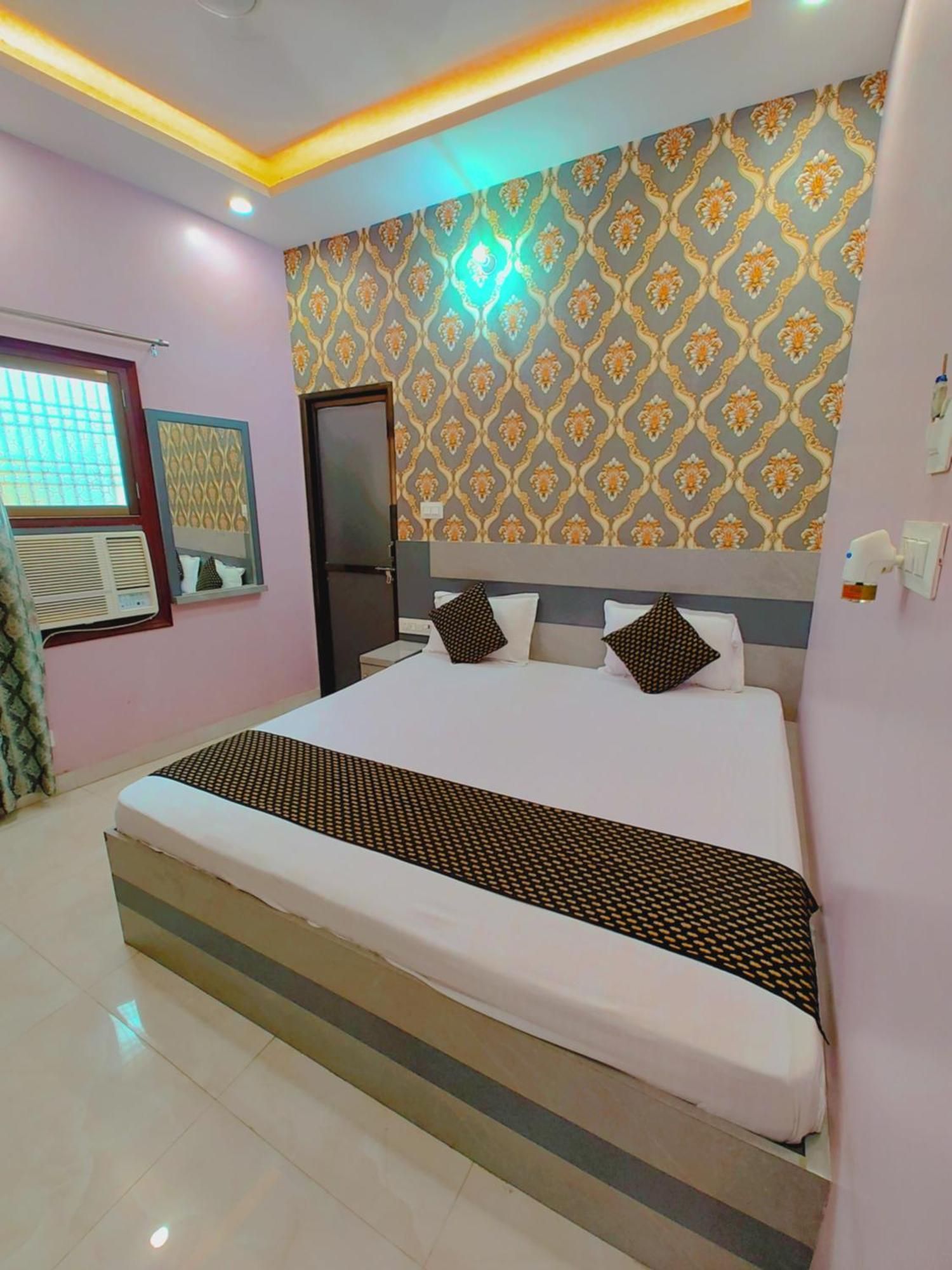 Ayodhya Palace Ngoại thất bức ảnh