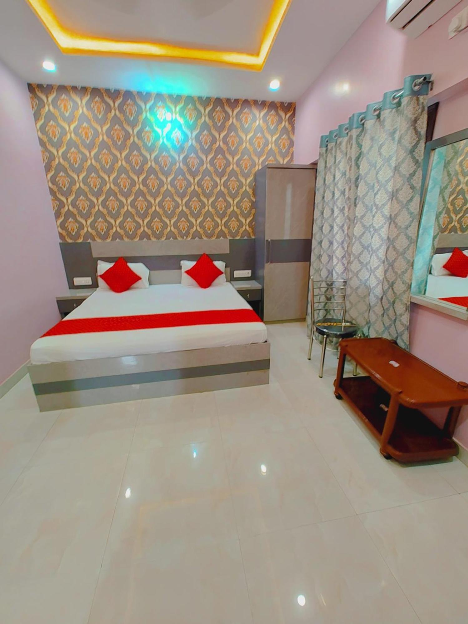 Ayodhya Palace Ngoại thất bức ảnh